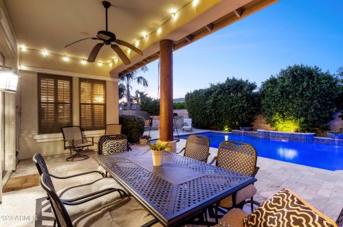 2986 Linda Ln, Gilbert AZ 85234-6373 exterior