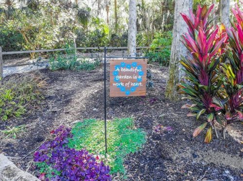 1240 Enterprise Osteen Rd, Deltona FL  32725-9401 exterior