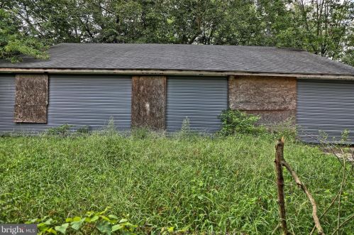 18 Senator Ave, Dover, DE 19901-5243