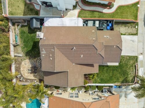 28616 Greenwood Pl, Santa Clarita, CA 91384-4308