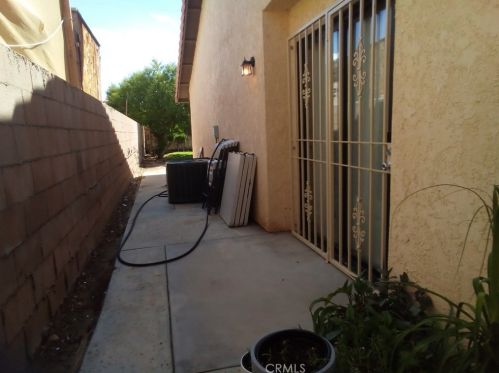 13660 Mesquite Ave, Desert Hot Springs CA  92240-5965 exterior