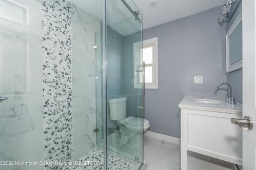 3 Fox Dr, Hazlet NJ  07730-1410 exterior