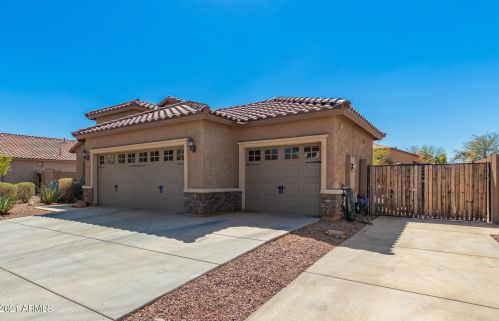 17527 Buckhorn Trl, Sun City, AZ 85387