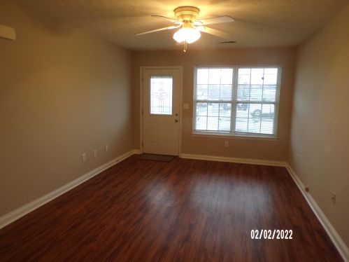 2458 Terra Cotta St, Covington, KY 41017-1412