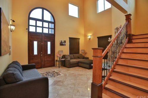 8816 Elston Ave, Downey CA  90240-2225 exterior