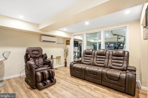 848 Riverside Ave, Trenton NJ 08618-5318 exterior