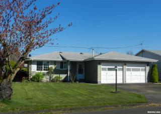 2036 Sallal Rd, Woodburn OR  97071-2546 exterior