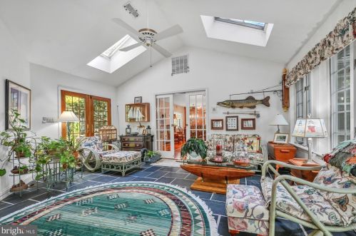 1743 Tall Oaks Rd, Molino PA  17961-9502 exterior