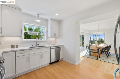 780 Glendome Cir, Oakland CA 94602-1413 exterior