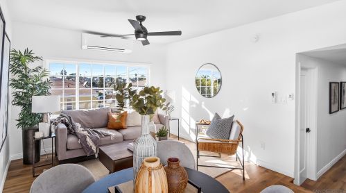 2031 Lanoitan Ave, National City CA  91950-6237 exterior