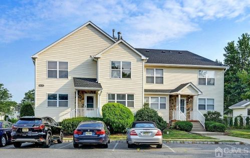 336 Ventnor Ct, Piscataway, NJ 08854-2196
