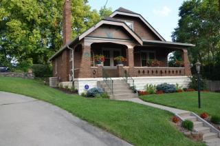 22 Glazier Ave, Newport, KY 41073-1704