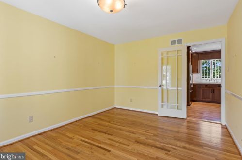 144 Oldbury Dr, Wilmington DE  19808-1420 exterior
