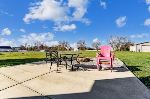 6205 Harvest St, Springfield OH  45502-7536 exterior