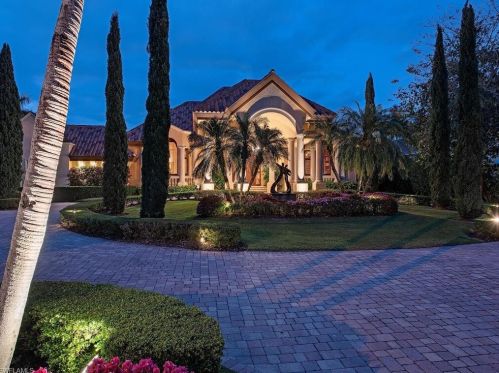 3133 Rum Row, Naples, FL 34102-7836