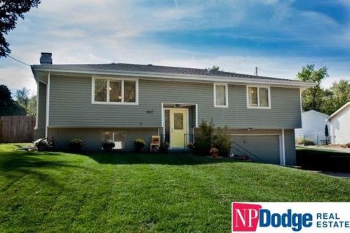 847 26th Ave, Blair, NE 68008-1001