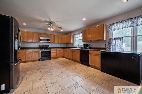 315 Morgan Ave, Old Bridge NJ  08857-1126 exterior