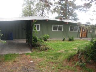 18418 Military Rd, Seattle WA  98188-5480 exterior