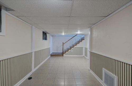 777 Vernon Heights Blvd, Marion OH  43302-5378 exterior