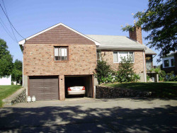 115 Albemarle Rd, Newton, MA 02460-1136
