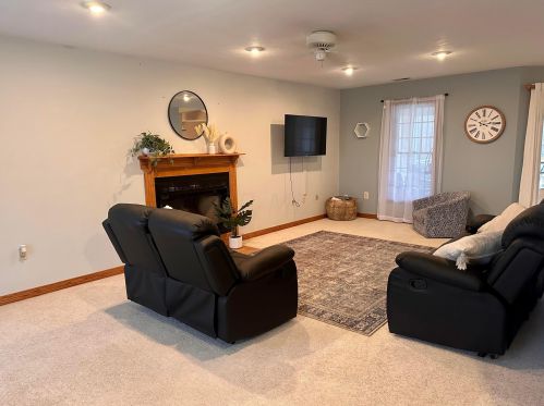 16132 Bailor Rd, Laurelville OH  43135-9504 exterior