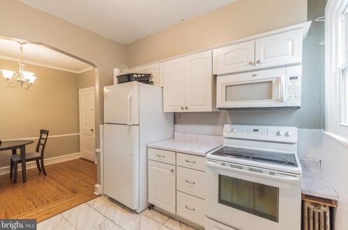 826 Knorr St, Philadelphia PA  19111-4826 exterior