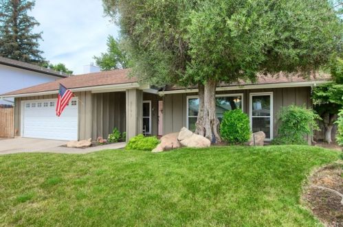 8193 San Pablo Ave, Fresno, CA 93711-6001