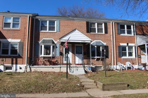 1015 Dover Ave, Wilmington, DE 19805-2507