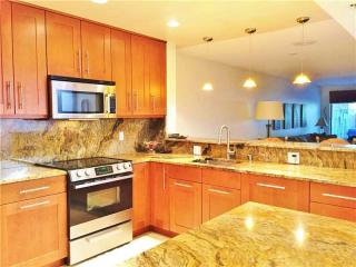 3892 Farragut St, Hollywood FL  33021-3012 exterior