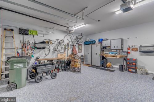 18292 St Georges Ct, Leesburg VA  20176-7421 exterior