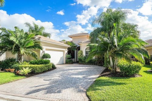 237 Porto Vecchio Way, West Palm Beach, FL 33418-6215