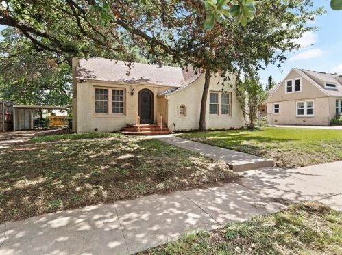 3317 Cockrell Ave, Fort Worth, TX 76109-3002