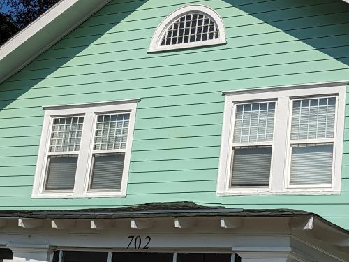 702 Calhoun St, Johnston, SC 29832-1210