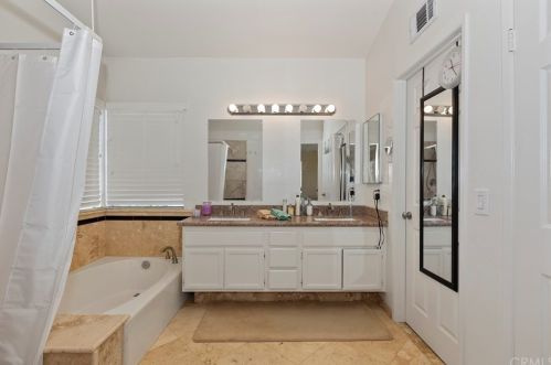 6847 Stone Pine Ct, Chino CA  91710-7414 exterior