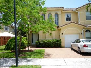 12235 123rd Ave, Miami, FL 33186-5466