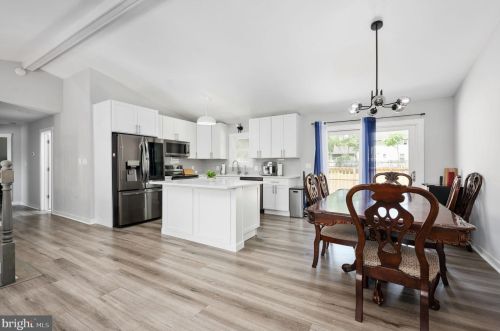 5901 Danielle Dr, Fredericksburg VA  22407-6495 exterior