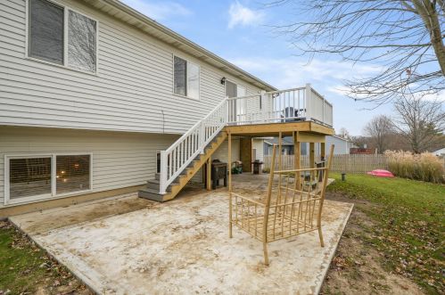 1849 Sunset Dr, Twin Lakes WI  53181-9249 exterior