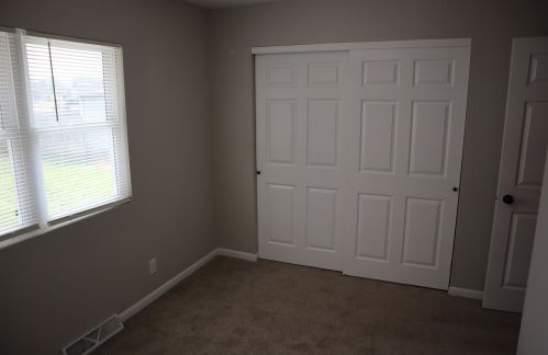 2115 88th St, Kenosha WI  53143-6486 exterior