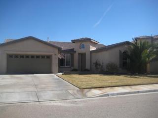 11977 Crandall Ct, Victorville, CA 92392-6813