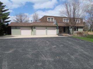 400 Schrock Rd, Waterloo, IA 50701-9015