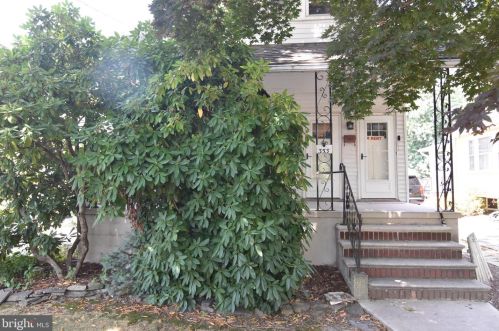 353 Kings Hwy, Camden NJ  08106-2105 exterior