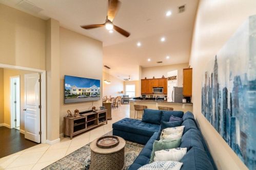 10521 Academic Way, Port Saint Lucie FL  34987-2131 exterior