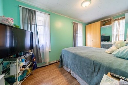 36 Elm St, Ridgefield Park NJ  07660-2207 exterior