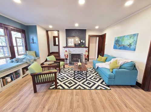 367 Columbus St, Sugar Grove Lake, OH 44833-1916
