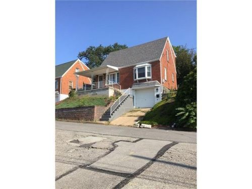 509 Welty Ave, Jeannette, PA 15644-2349