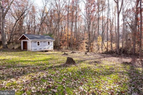 12900 Verrey Ct, Spotsylvania VA  22551-8009 exterior