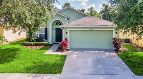 2059 Royal Ridge Dr, Davenport, FL 33896-3096