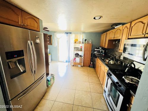 1502 Calle Siglo, Tucson, AZ 85705-2402