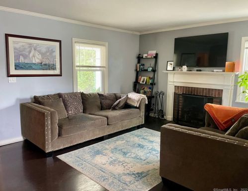1155 Shippan Ave, Stamford CT  06902-7440 exterior
