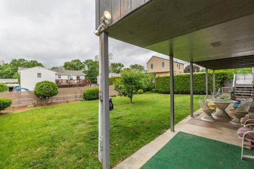 79 Thelma St, North Providence RI  02904-4560 exterior